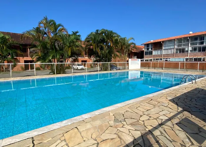 Apartamento a 250 metros da Praia do Sapê e Maranduba - Piscina e Ar condicionado Ubatuba